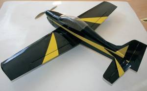 Embrear 314 Super Tucano T15 schwarz-gelb Abb. 1