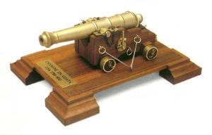 Krick Geschütz-Bausatz Amerikanisches Küstengeschütz 1780-1812 Baukasten  M 1:17 - 800806 Abb. 1